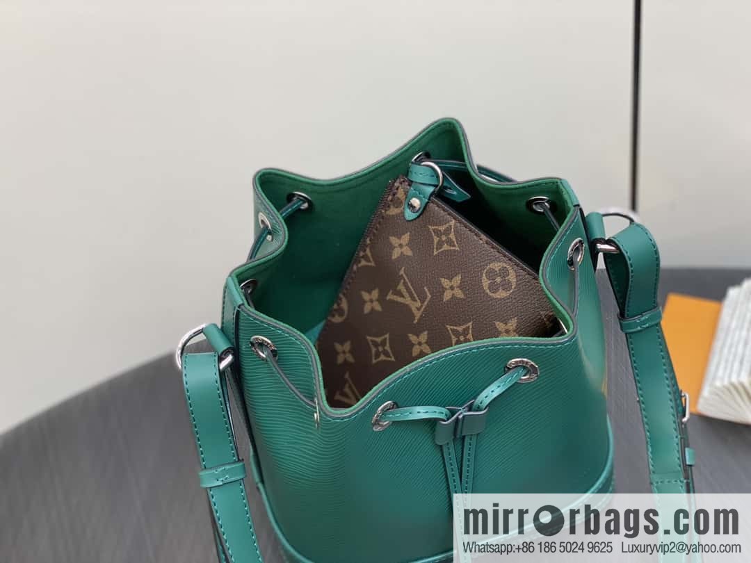 [Boutique‑grade] M24675 green, water ripple bucket bag NOE BB handbag Noé BB bag