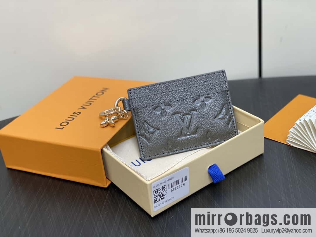 [Boutique‑grade] M12178 pearlescent gray full leather embossed, card bag wallet series Porte-cartes LV Char Ms card holder