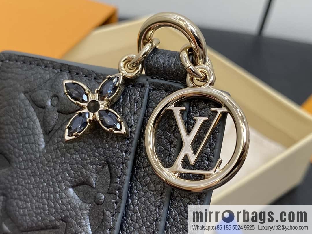 [Boutique‑grade] M12178 pearlescent gray full leather embossed, card bag wallet series Porte-cartes LV Char Ms card holder