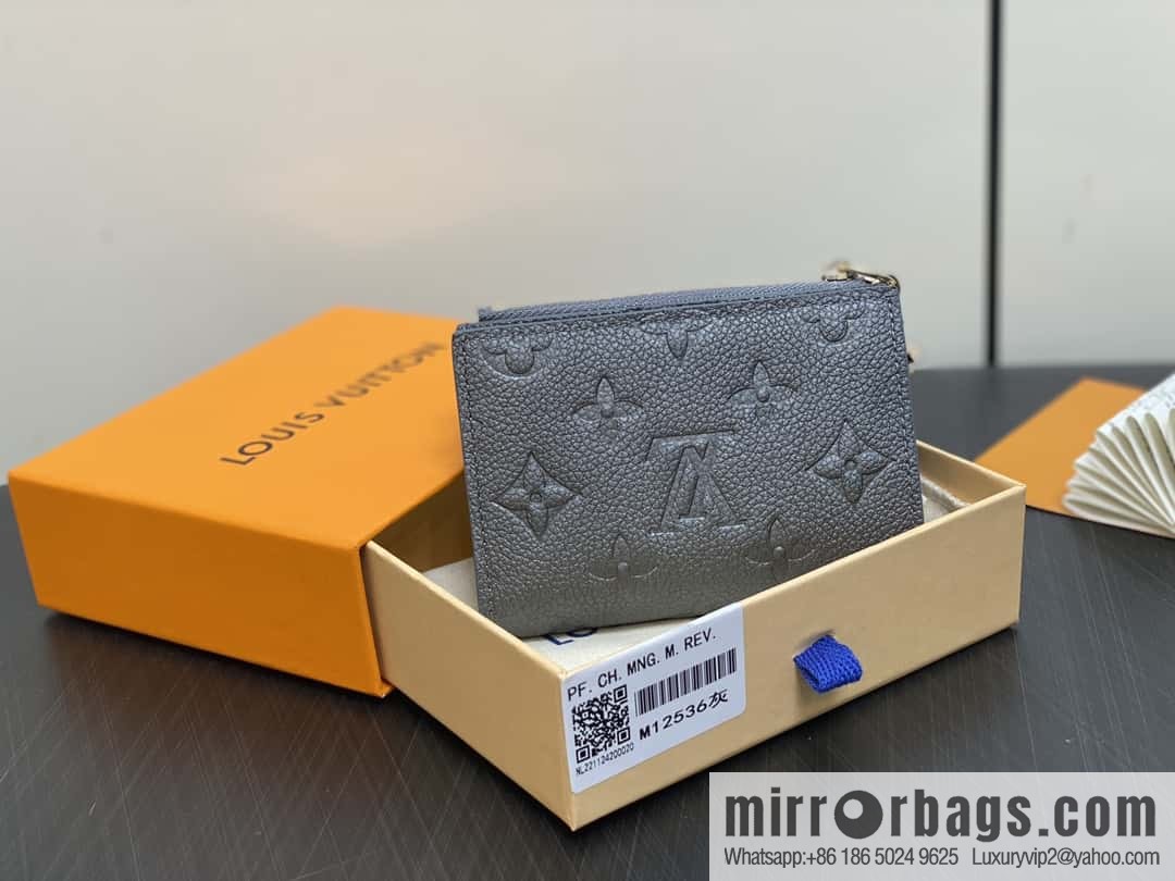 [Boutique‑grade] M12536 pearlescent gray full leather embossed, 20% off wallet series Lisa Wallet wallet
