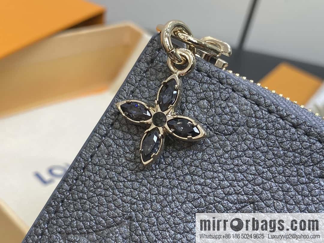 [Boutique‑grade] M12536 pearlescent gray full leather embossed, 20% off wallet series Lisa Wallet wallet