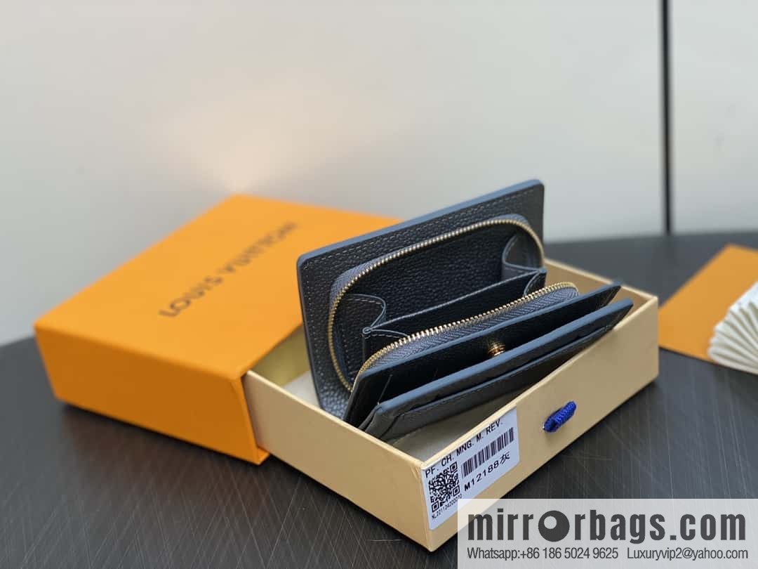 [Boutique‑grade] M12188 pearlescent gray full leather embossed, full leather two-fold wallet series Clea wallet