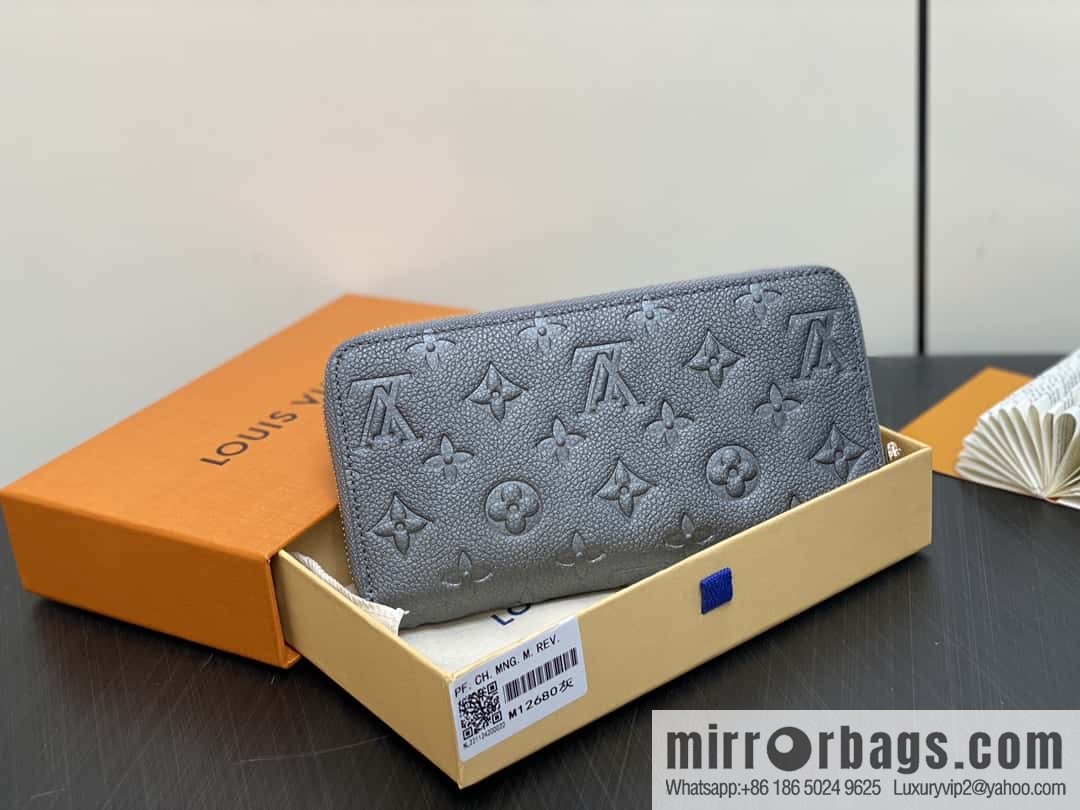 [Boutique‑grade] M12680 pearlescent gray full leather embossed, single zipper wallet series Zippy zipper wallet M60017