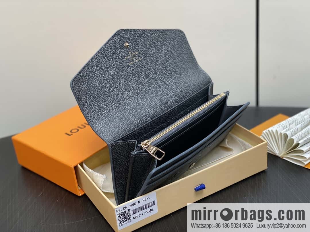 [Boutique‑grade] M12172 pearlescent gray full leather embossed, flip wallet series Sarah wallet