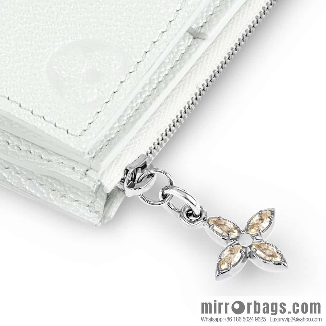 [Boutique‑grade] M12674 pearlescent white full leather embossed, two-fold wallet series Lisa Wallet wallet m12536