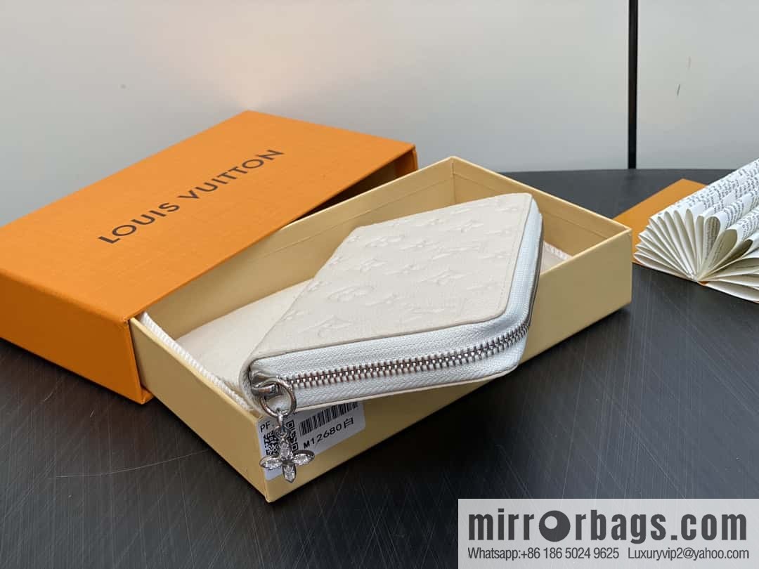 [Boutique‑grade] M12680 pearlescent white full leather embossed, single zipper wallet series Zippy zipper wallet