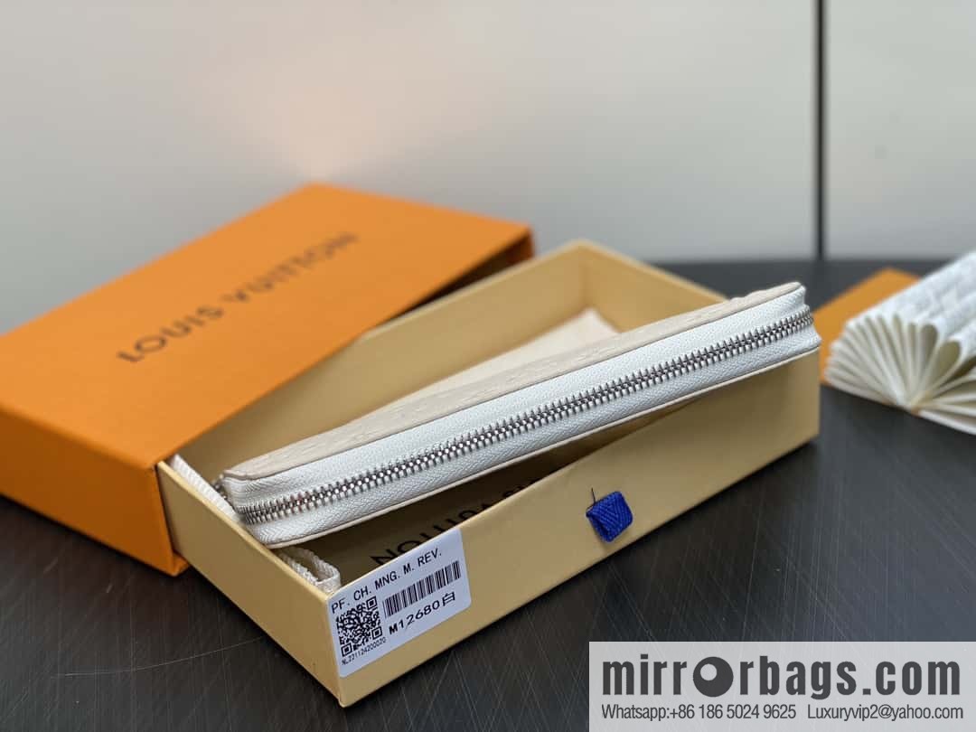 [Boutique‑grade] M12680 pearlescent white full leather embossed, single zipper wallet series Zippy zipper wallet