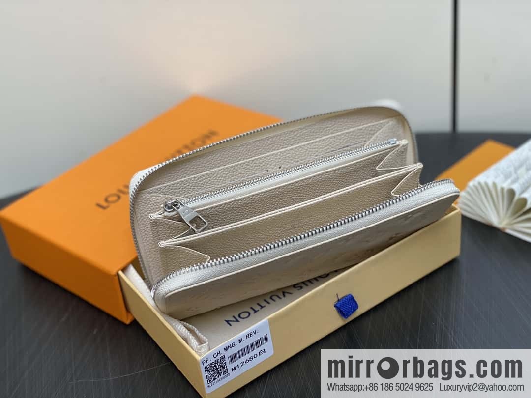 [Boutique‑grade] M12680 pearlescent white full leather embossed, single zipper wallet series Zippy zipper wallet