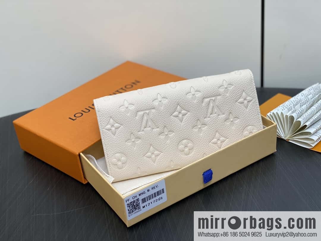 [Boutique‑grade] M12172 pearlescent white full leather embossed, flip wallet series Sarah wallet