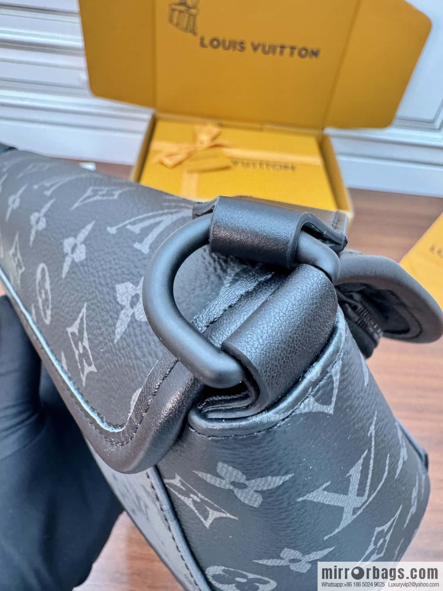 LV M12681 Pulse Messenger