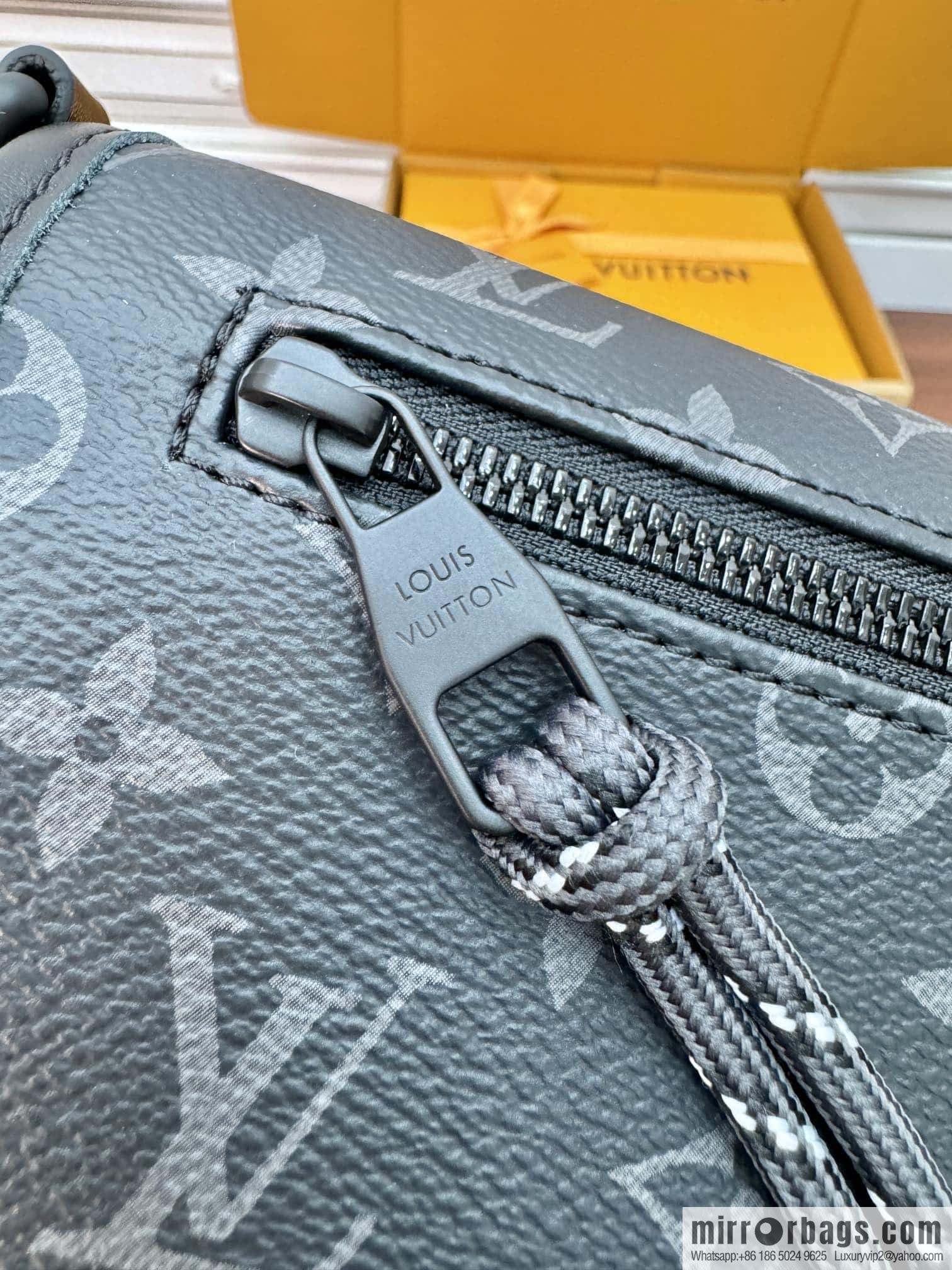 LV M12681 Pulse Messenger