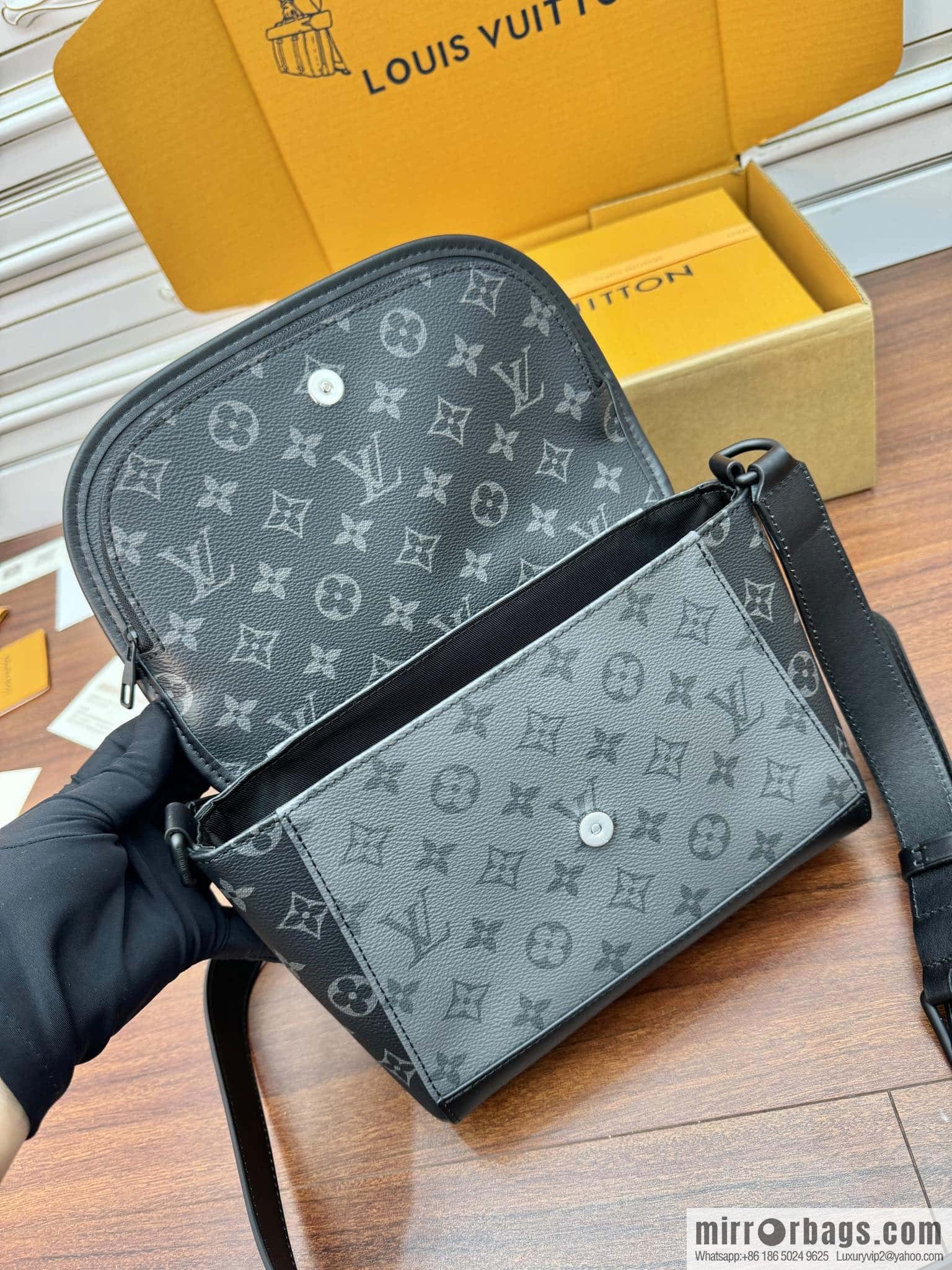 LV M12681 Pulse Messenger