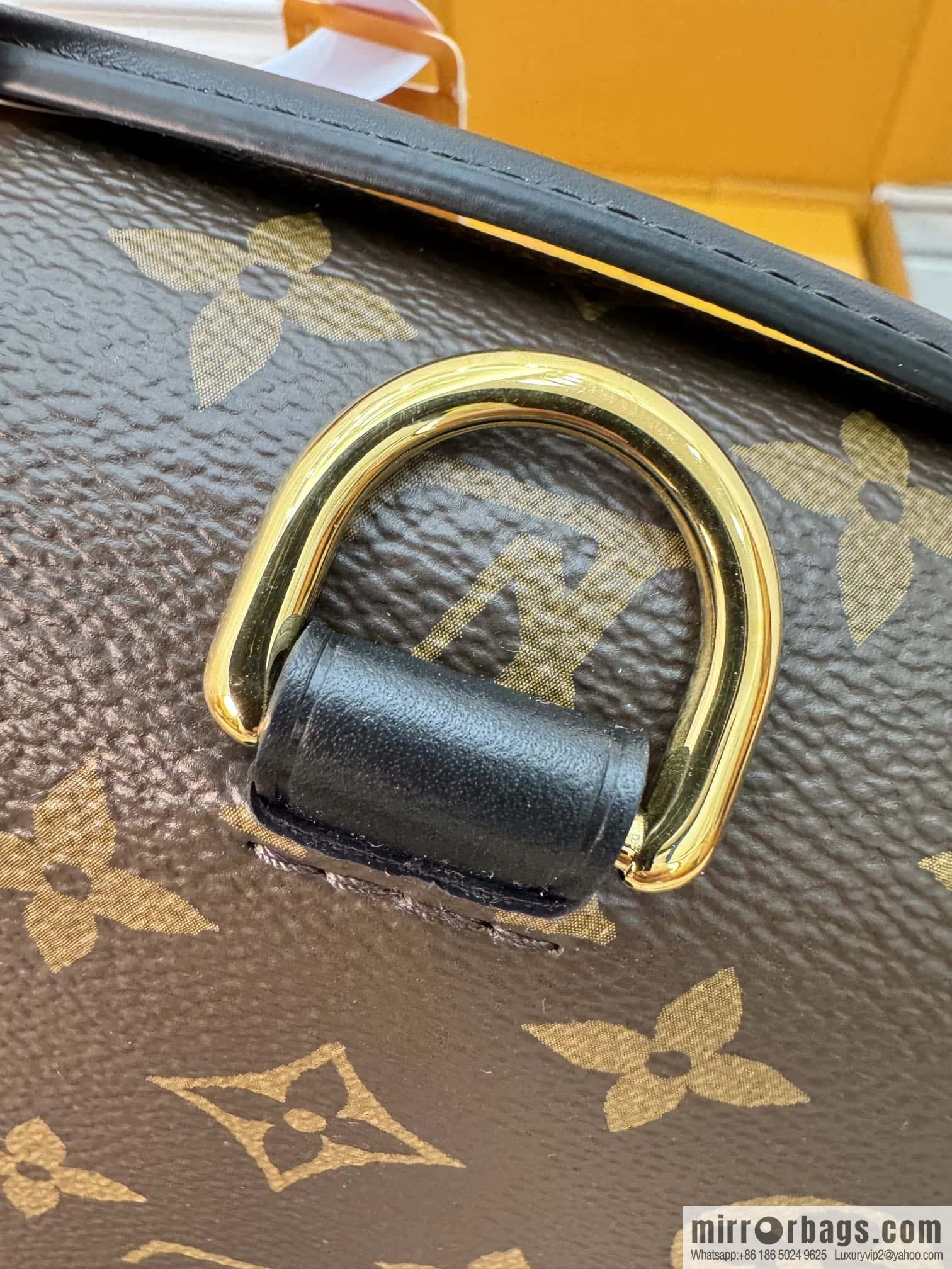 LV M11941 POCHETTE MÉTIS BACKPACK