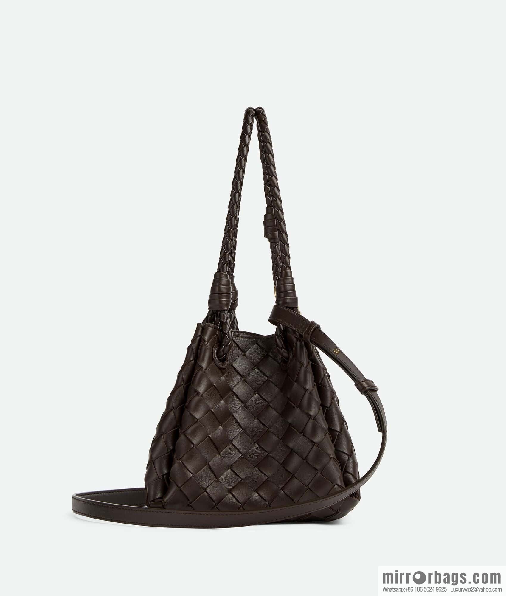 BV 𝙋𝙖𝙧𝙖𝙘𝙝𝙪𝙩𝙚 small, chocolate brown 796569