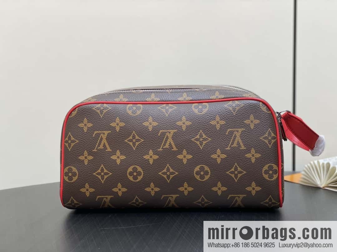 [Boutique‑grade] M12640 presbyopia red, toilet bag series DOPP KIT toilet bag