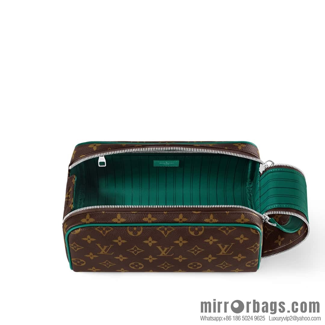 [Boutique‑grade] M12639 presbyopia green, toilet bag series DOPP KIT toilet bag