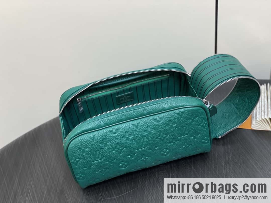 [Boutique‑grade] M12863 green full leather embossed, toilet bag series DOPP KIT toilet bag