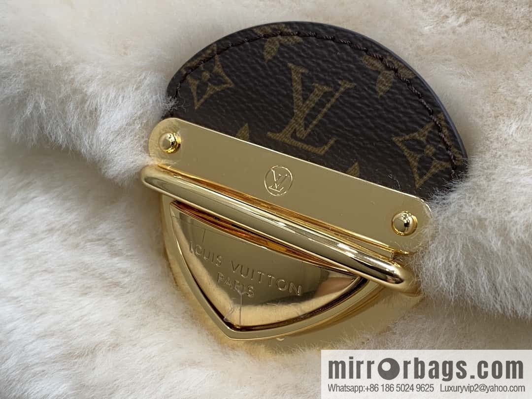 [Boutique‑grade] M12097 meters white plush, underarm bag ingot bag series SUNSET handbag