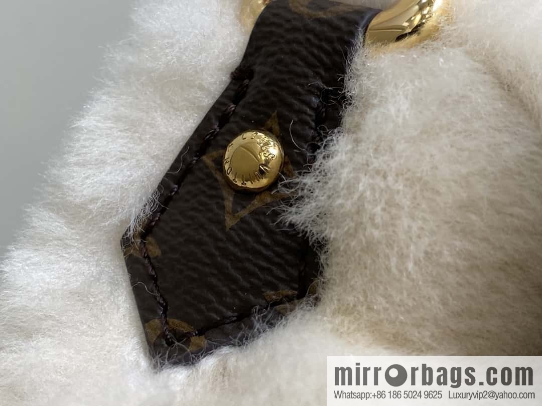[Boutique‑grade] M12097 meters white plush, underarm bag ingot bag series SUNSET handbag