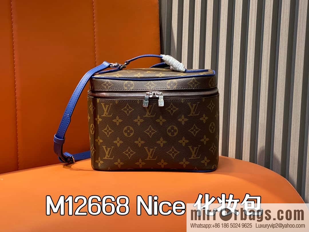 [Boutique‑grade] M12668 presbyopia blue, medium cosmetic bag Nice cosmetic bag