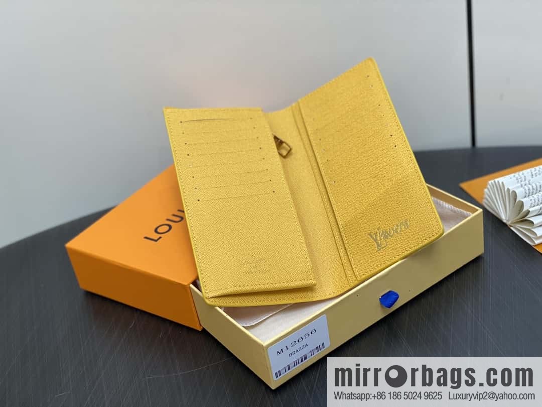 [Boutique‑grade] M12656 yellow flower silk screen printing, long suit clip wallet series BRAZZA wallet