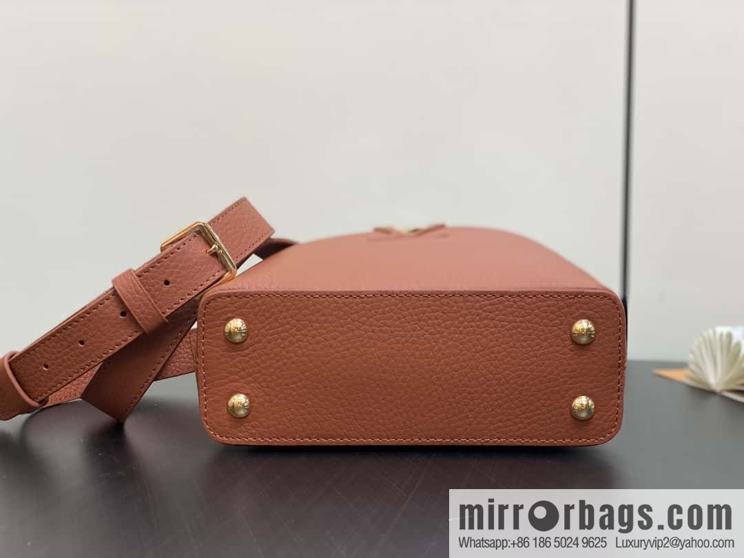 [Boutique‑grade] M25089 brown M24545 full leather cap that English series CAPUCINES mini handbag