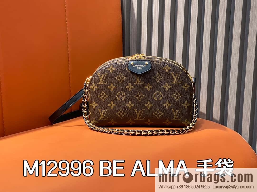 [Boutique‑grade] M12996 presbyopia, chain shell bag series, the new BE ALMA handbag of the season, Be Alma handbag.