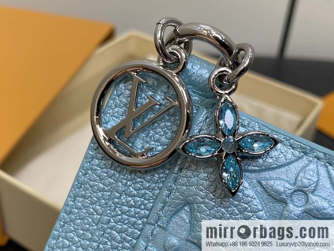 [Boutique‑grade] M12180 pearlescent blue, full leather embossed, card bag wallet series Porte-cartes LV Char Ms card holder