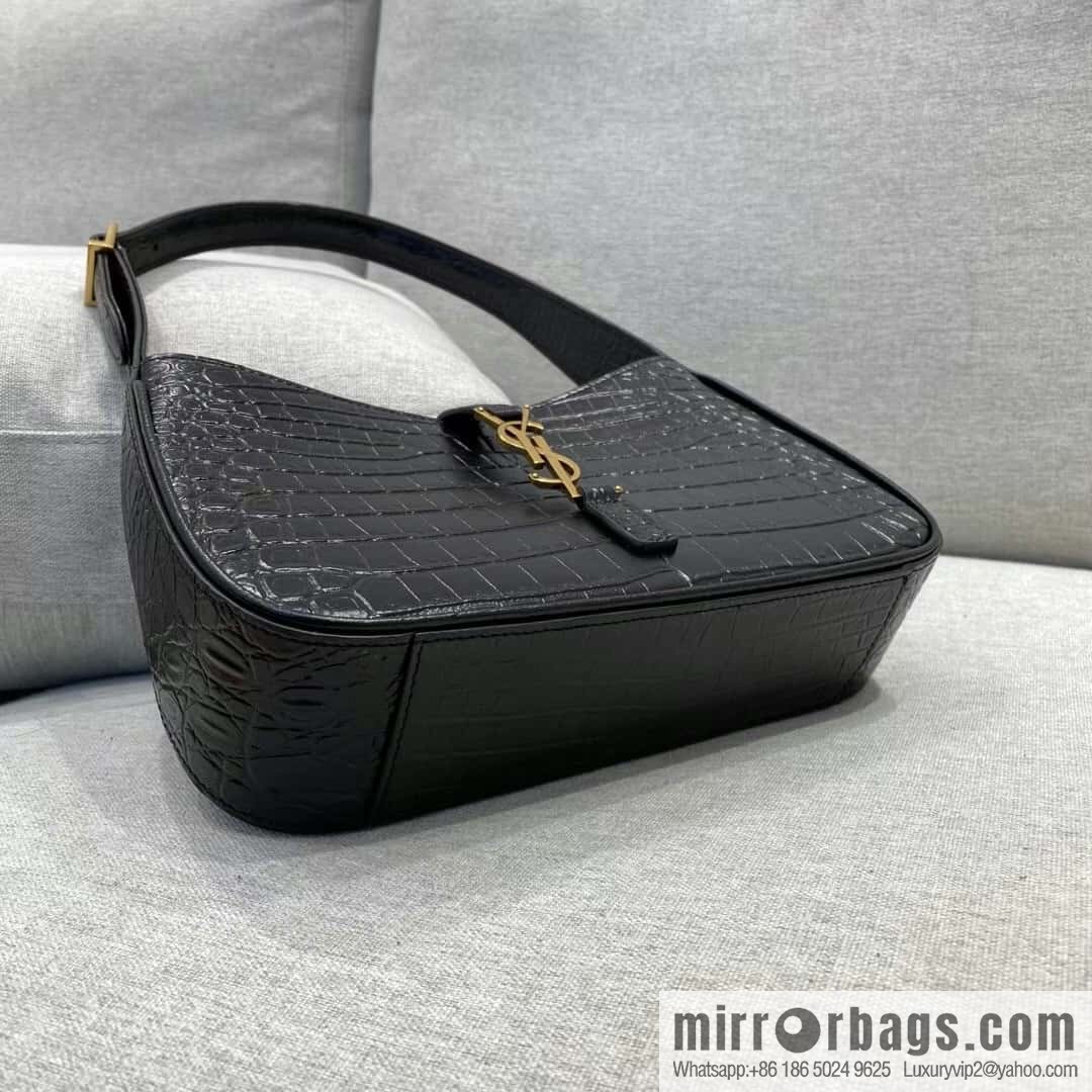 YSL ▪️ 5 ̀ 7 crocodile black ▪️ 657228
