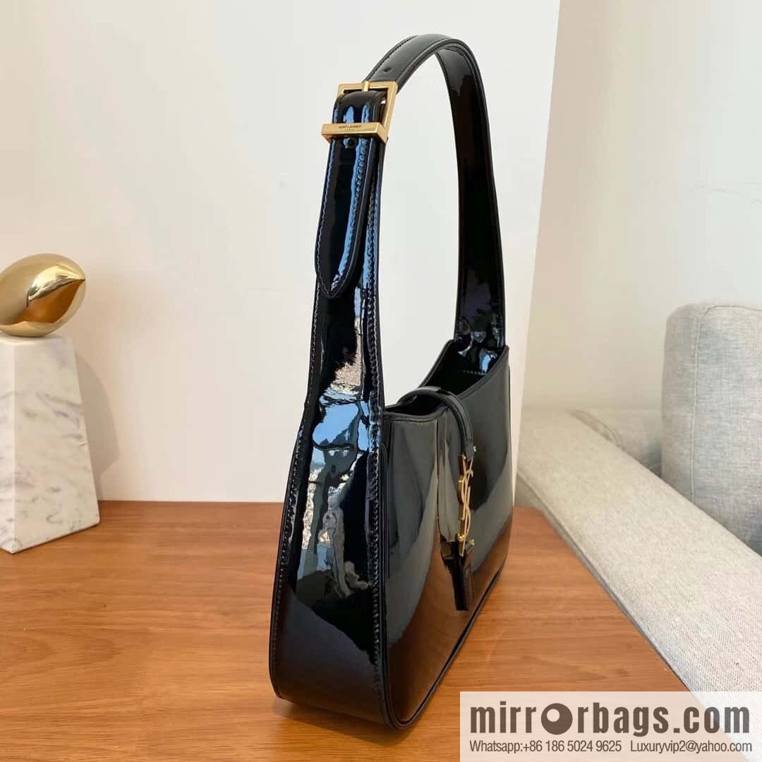YSL ▪️ 5 🆕 patent leather black 657228