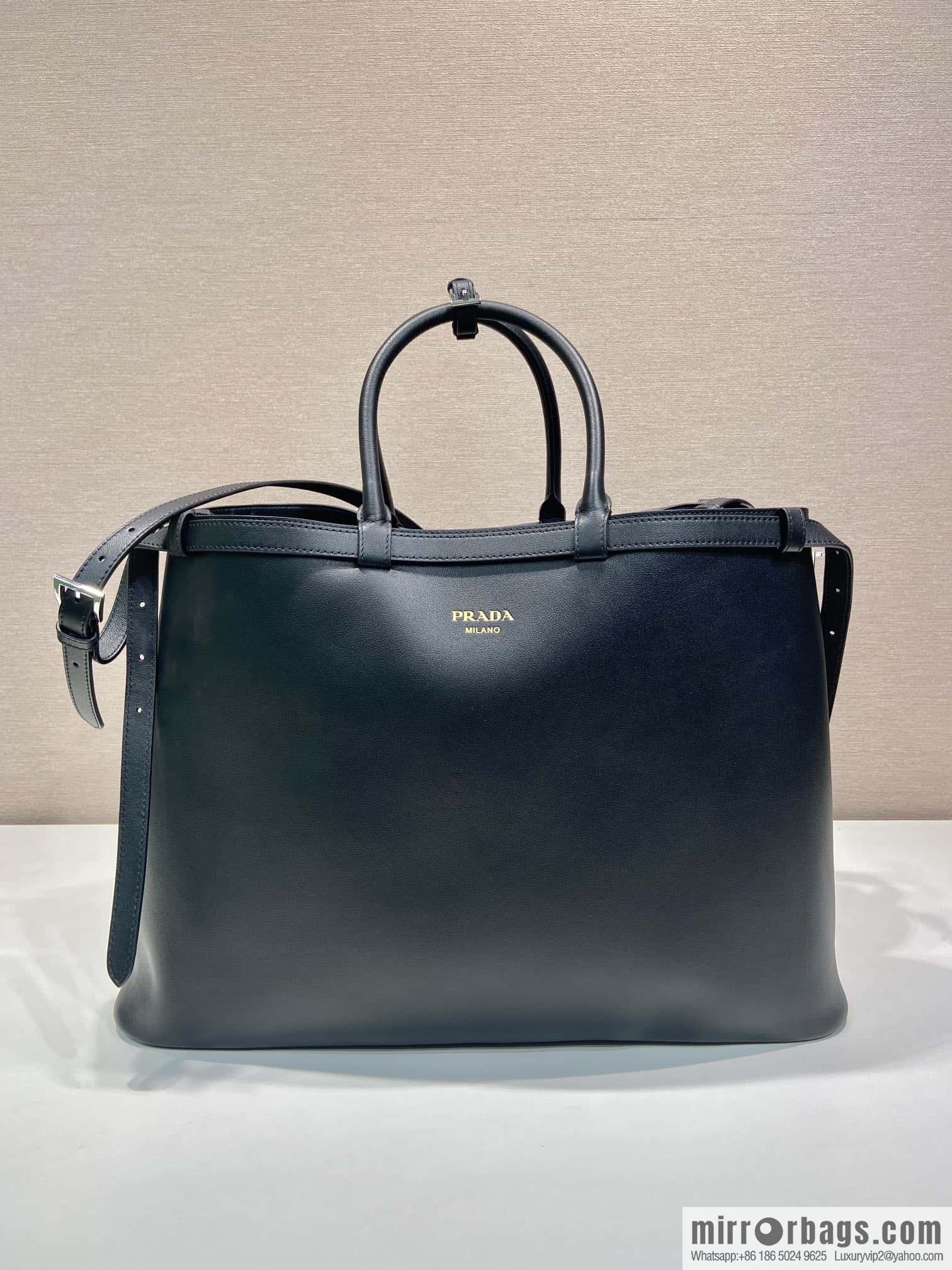 PRADA 🎉 new men's bag 🎉 1BG126 extra large🎉🎉