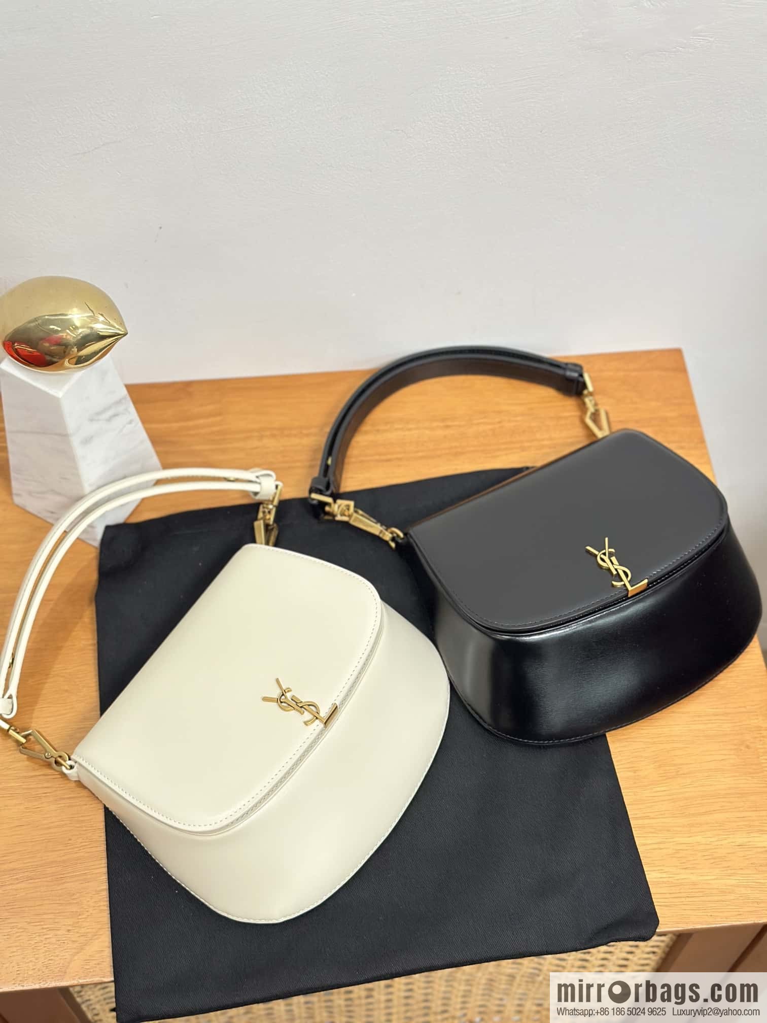 YSL 𝗩𝗢𝗟𝗧𝗔𝗜𝗥𝗘 𝗕𝗢𝗫 armpit/saddle bag 800846 black