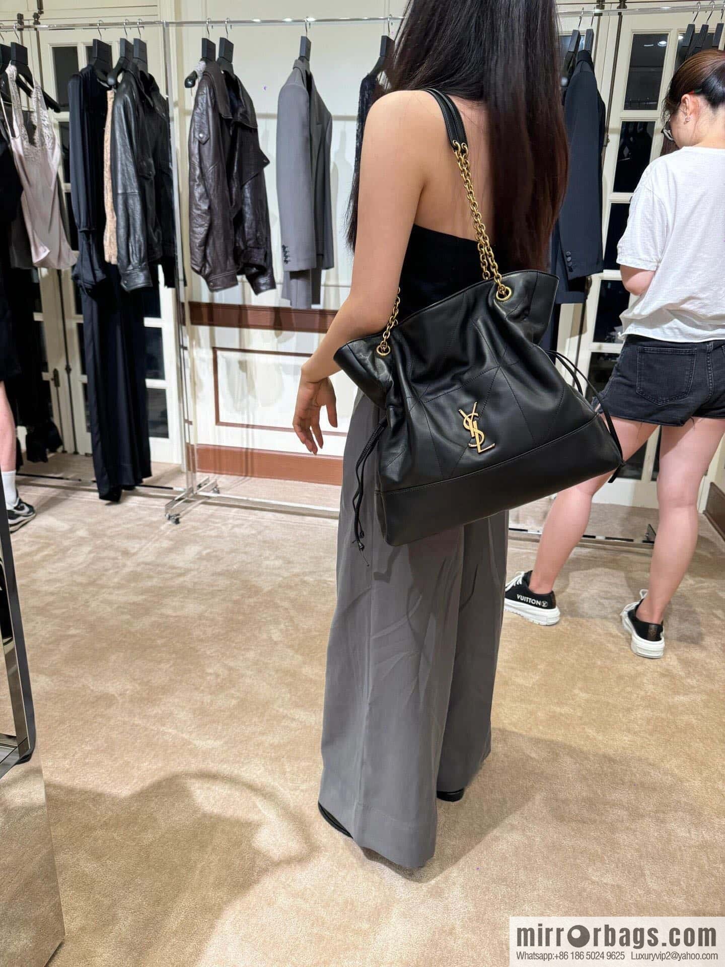 YSL 𝗝𝗮𝗺𝗶𝗲 𝟰.𝟯 𝗟𝗮𝗿𝗴𝗲 𝗣𝗢𝗖𝗛𝗢𝗡_ lucky bag bucket bag 809824