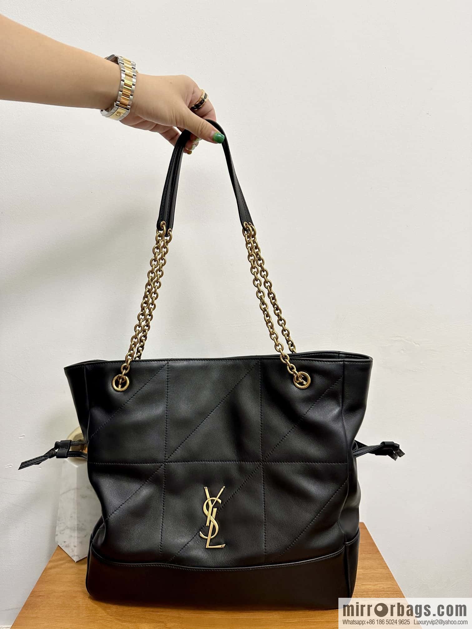 YSL 𝗝𝗮𝗺𝗶𝗲 𝟰.𝟯 𝗟𝗮𝗿𝗴𝗲 𝗣𝗢𝗖𝗛𝗢𝗡_ lucky bag bucket bag 809824