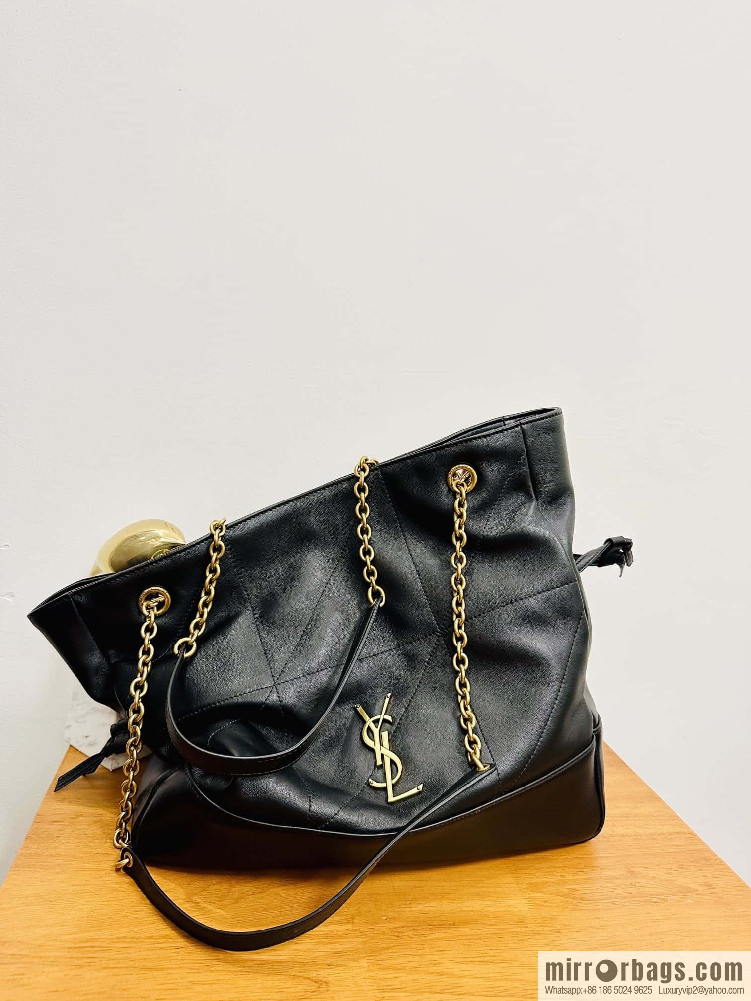YSL 𝗝𝗮𝗺𝗶𝗲 𝟰.𝟯 𝗟𝗮𝗿𝗴𝗲 𝗣𝗢𝗖𝗛𝗢𝗡_ lucky bag bucket bag 809824