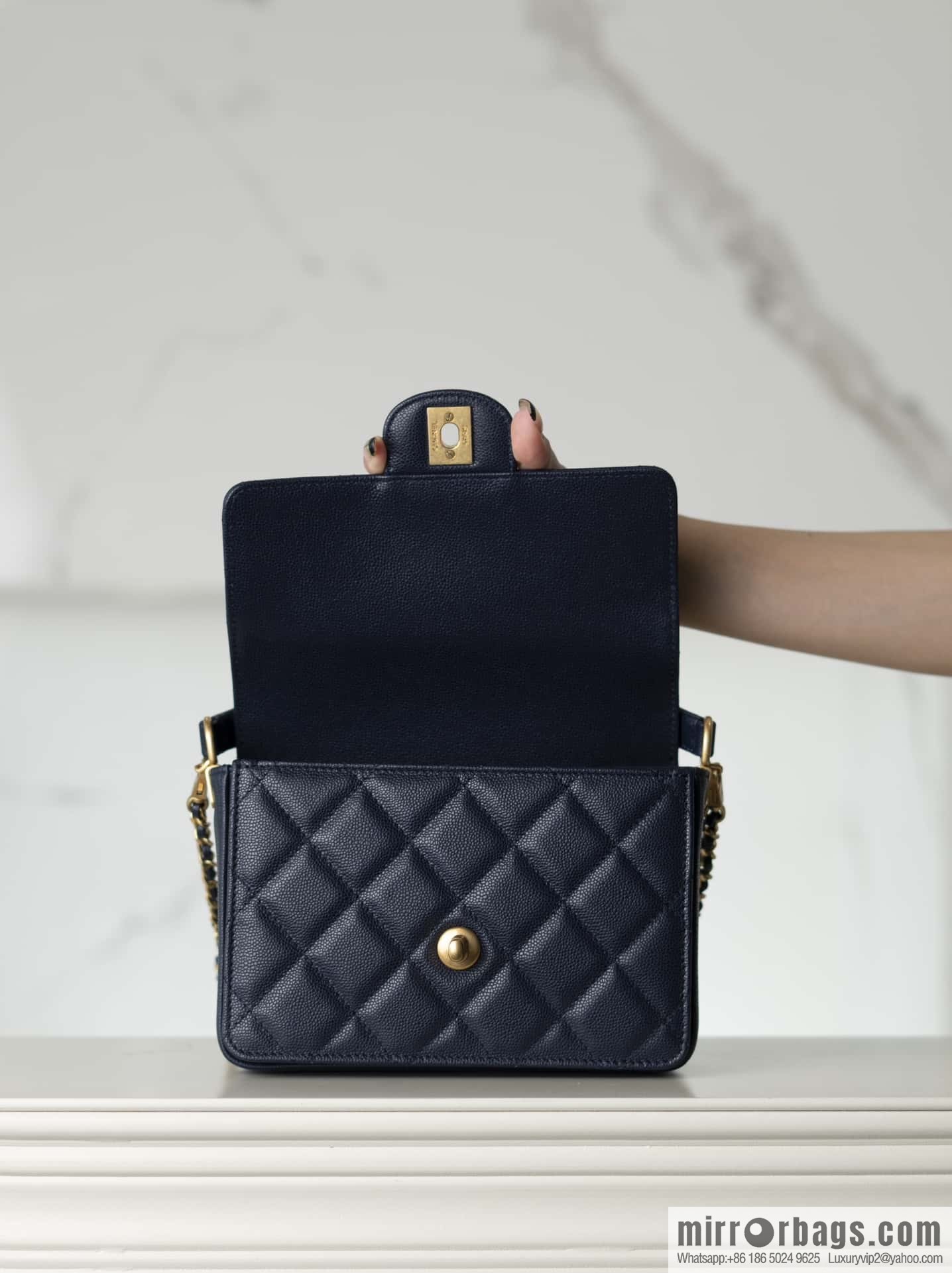 ๐๐ก๐๐ง๐๐ฅ ๐ฎ๐ฐ๐ autumn and winter series, handle cover bag, navy blue ๐ small AS5165