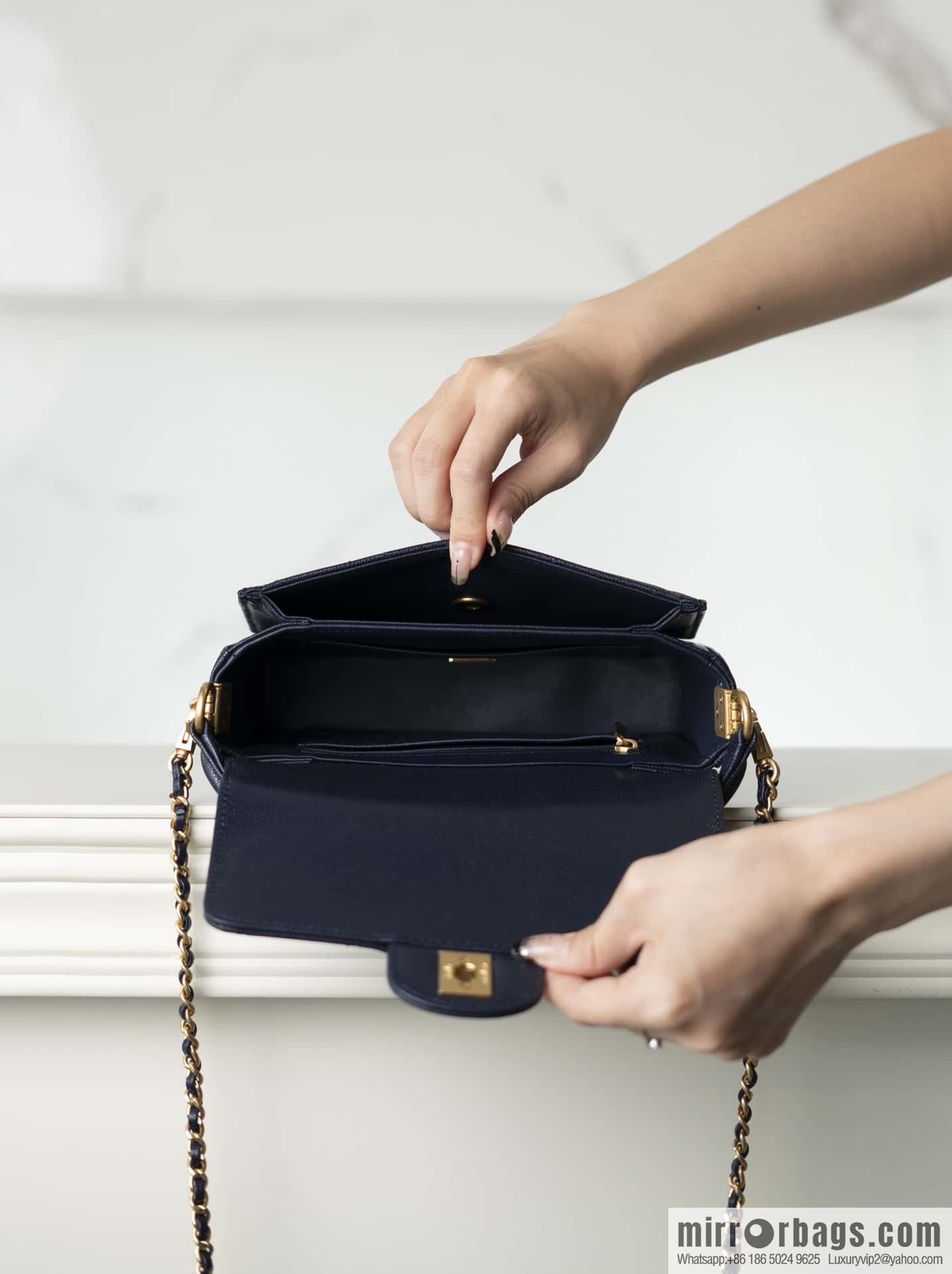 ๐๐ก๐๐ง๐๐ฅ ๐ฎ๐ฐ๐ autumn and winter series, handle cover bag, navy blue ๐ small AS5165
