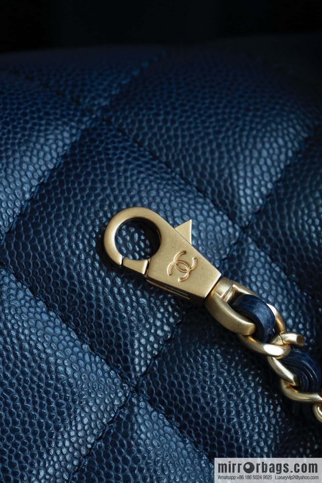 ๐๐ก๐๐ง๐๐ฅ ๐ฎ๐ฐ๐ autumn and winter series, handle cover bag, navy blue ๐ small AS5165