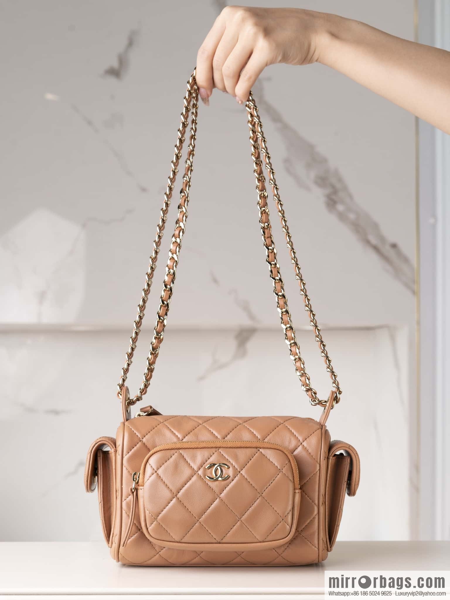 𝐂𝐇𝐀𝐍𝐄𝐋 24K multi-pocket camera bag, caramel color, small AS5220