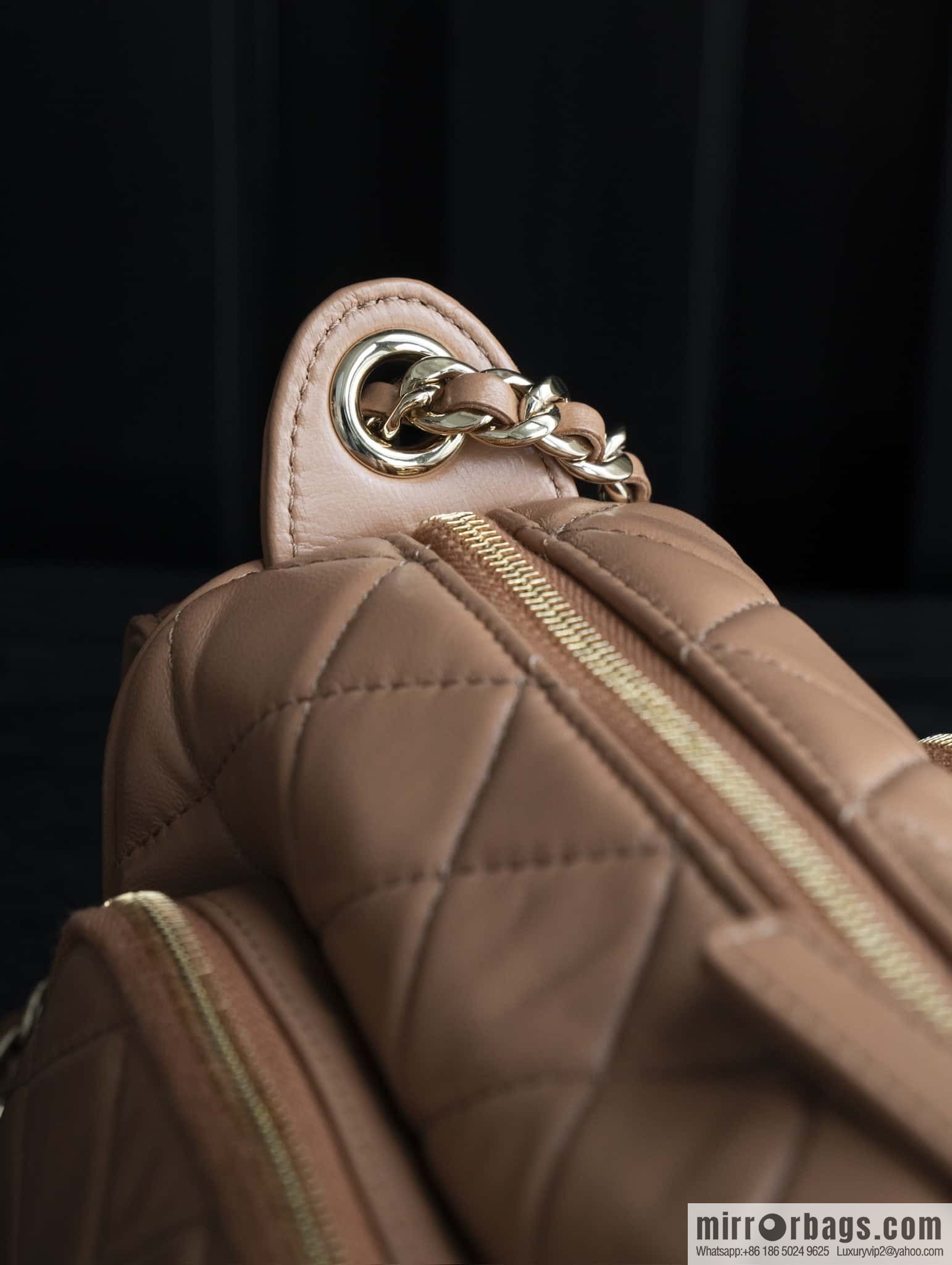 𝐂𝐇𝐀𝐍𝐄𝐋 24K multi-pocket camera bag, caramel color, small AS5220