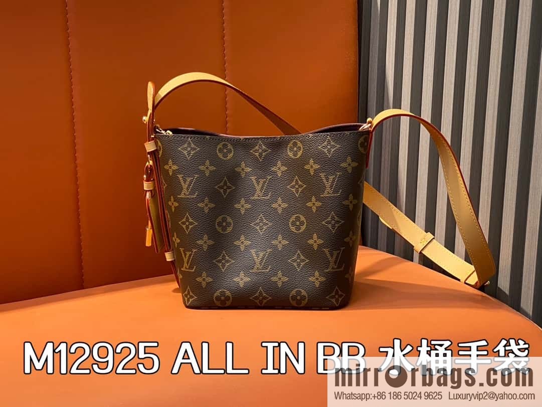 [Boutique‑grade] M12925 presbyopia, bucket bag series ALL IN BB bucket handbag