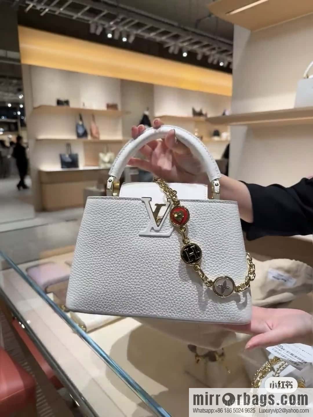 [Boutique‑grade] K00014 white full leather, chain cap that English series, personalized custom MY CAPUCINES handbag