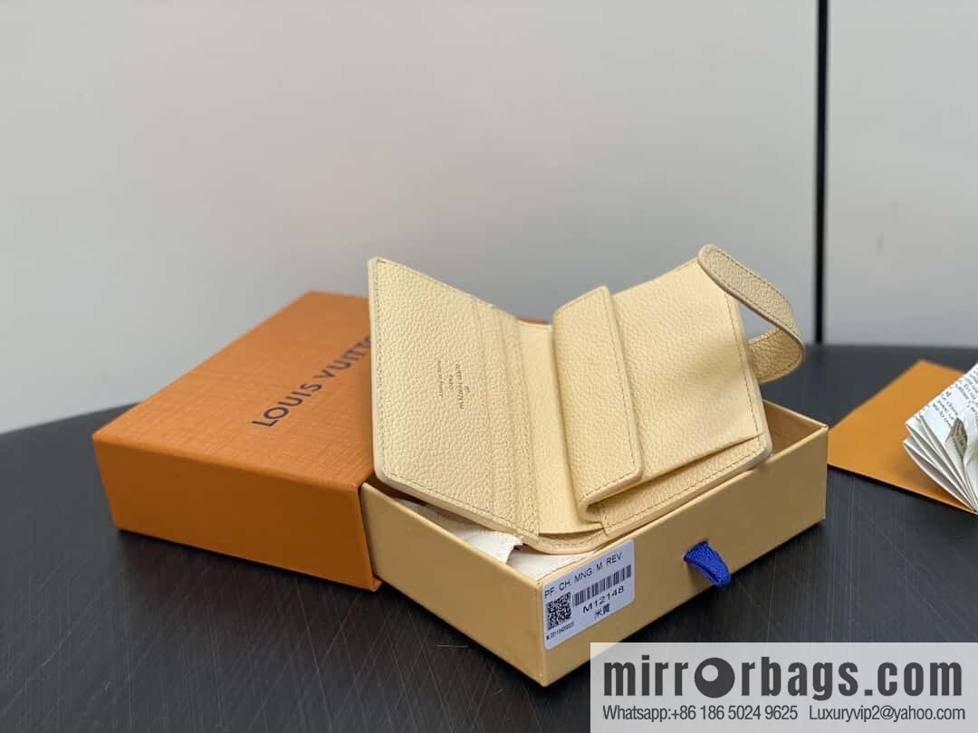 [Boutique‑grade] M12148 beige, full leather wallet series Portfoille Locky wallet
