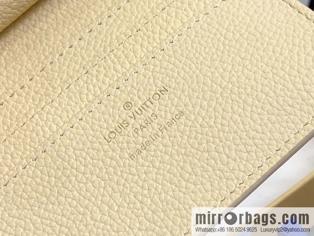 [Boutique‑grade] M12148 beige, full leather wallet series Portfoille Locky wallet