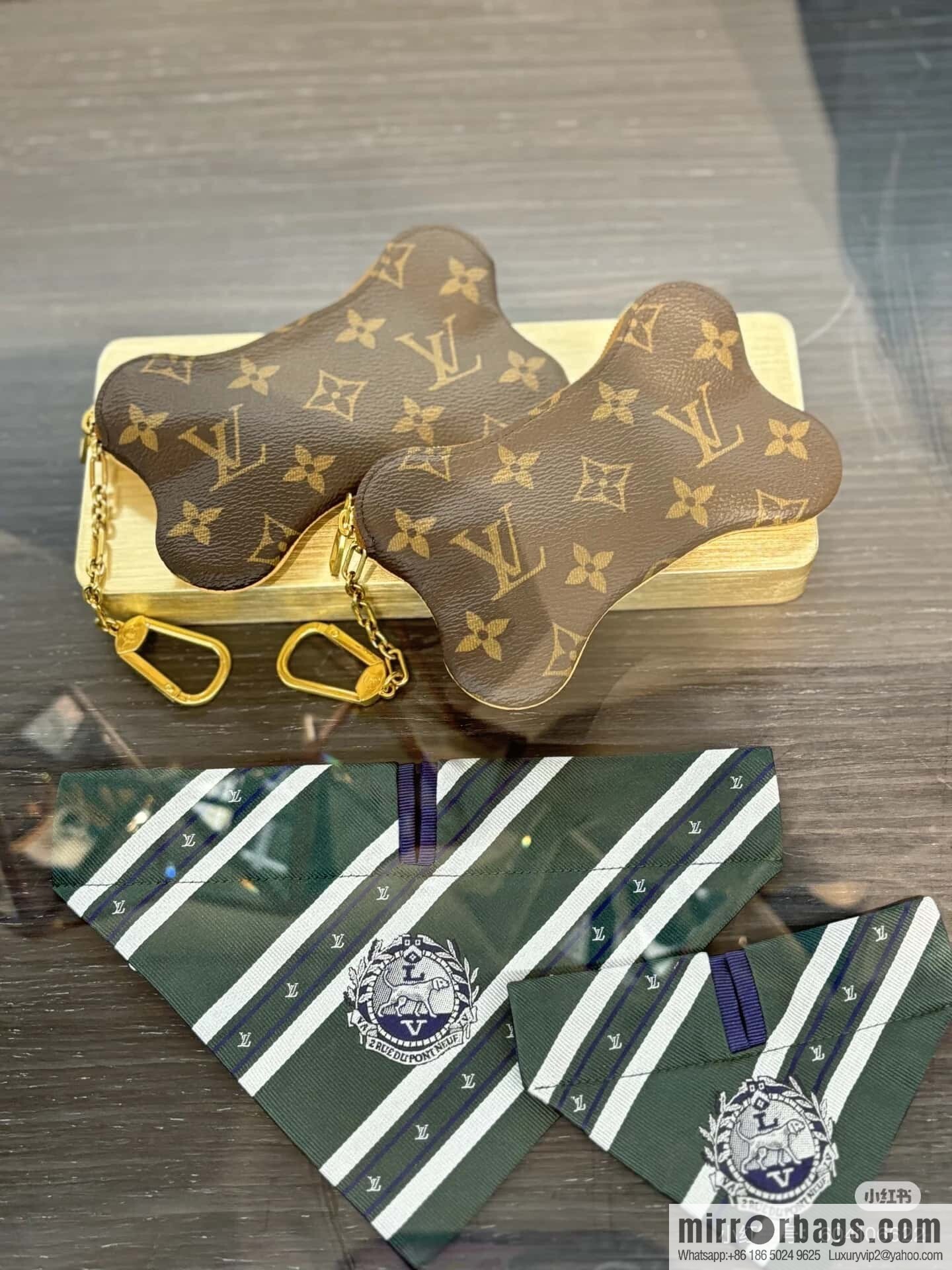 [Boutique‑grade] M12616 presbyopia, key bag, bone bag, wallet series BONE key bag