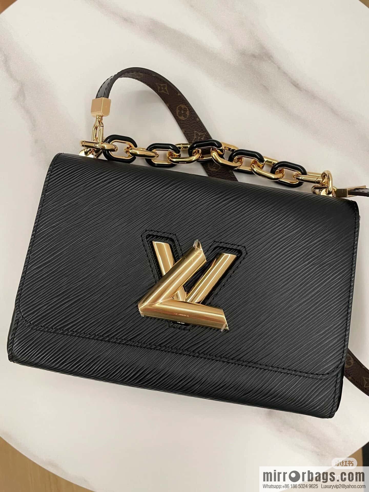 [Boutique‑grade] M24044 black M24043 brown, water ripple Twist series NEW Twist MM handbag