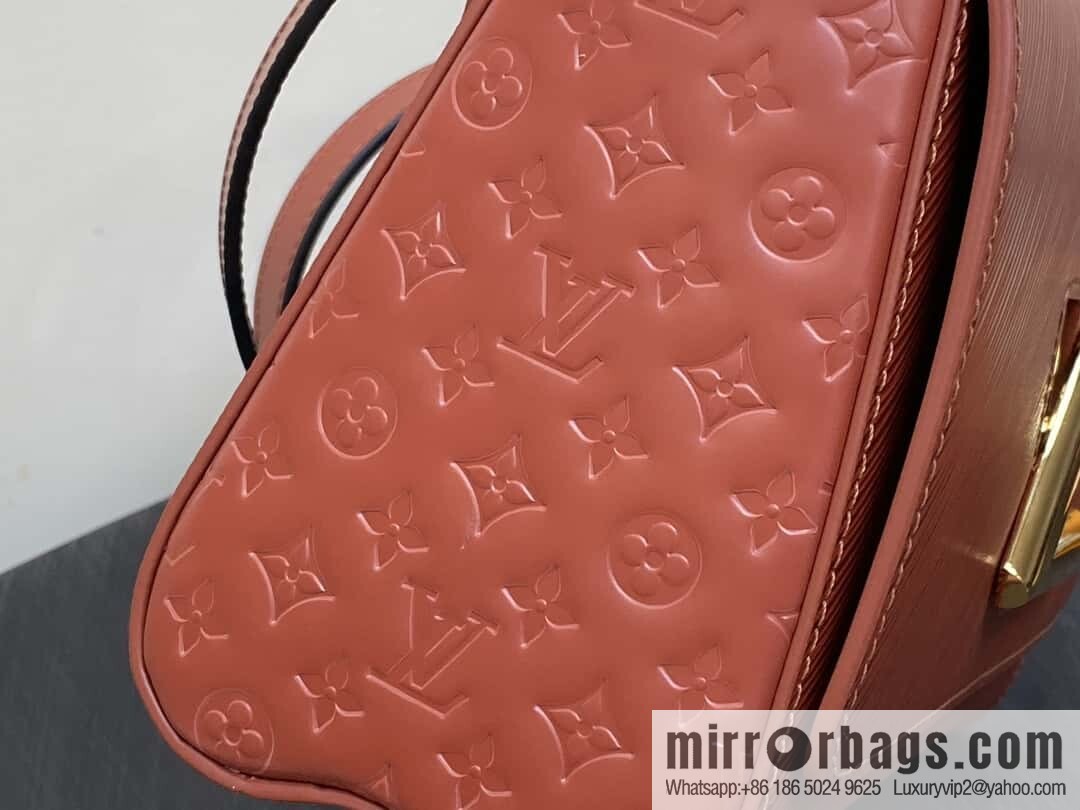 [Boutique‑grade] M24043 brown M24044 black, water ripple Twist series NEW Twist MM handbag