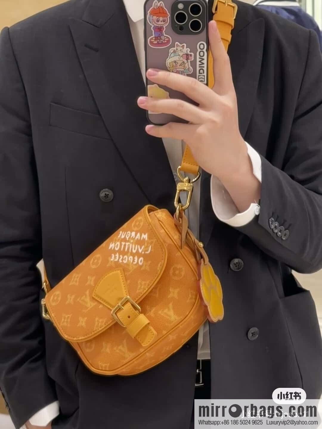 [Boutique‑grade] M12694 yellow silk screen, mailman bag series, this Montsouris small mailman bag.