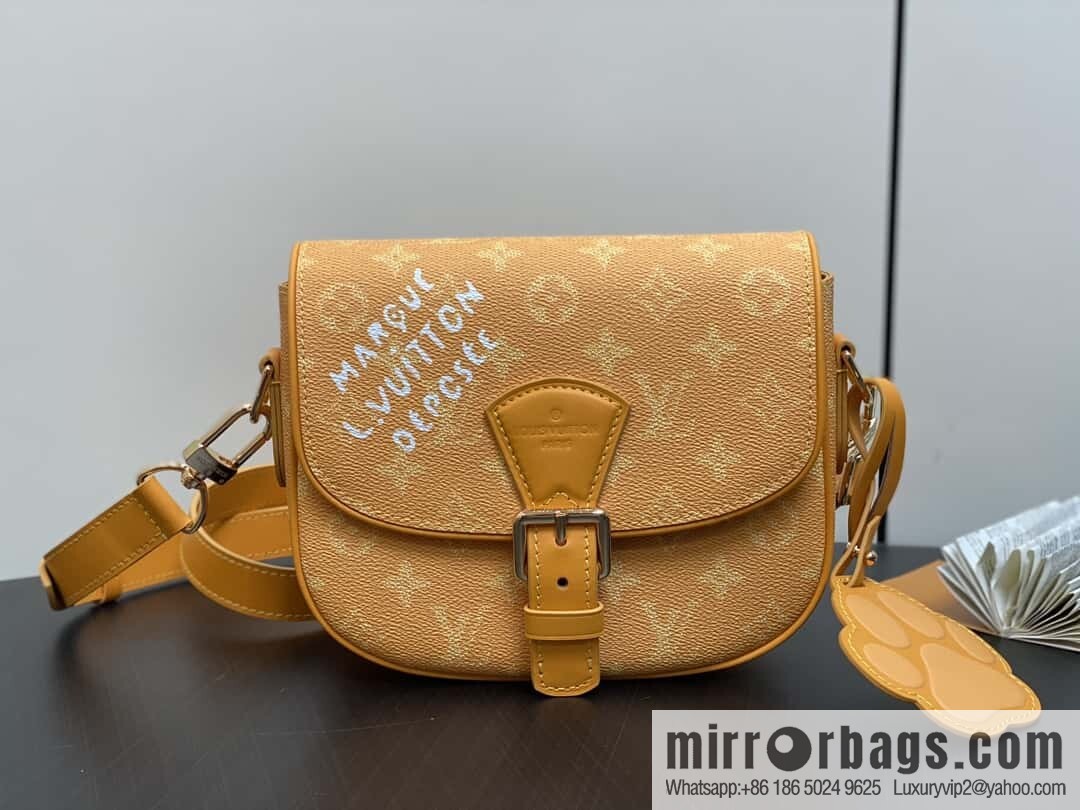[Boutique‑grade] M12694 yellow silk screen, mailman bag series, this Montsouris small mailman bag.
