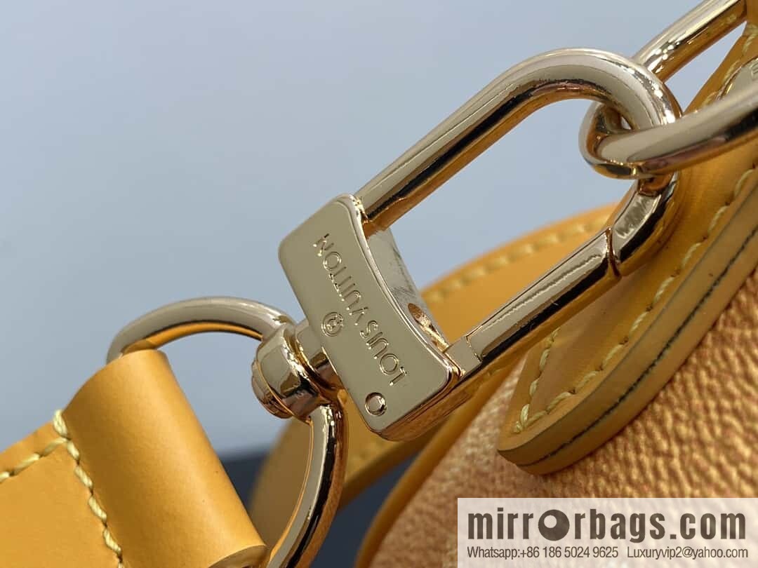 [Boutique‑grade] M12694 yellow silk screen, mailman bag series, this Montsouris small mailman bag.
